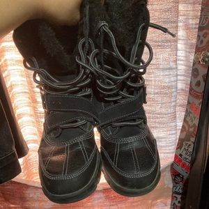 Ecko winter boots men's 4.5 also fits women's 7.5